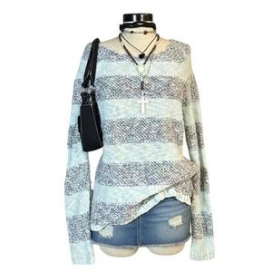 Mudd Vintage Cable Knit Sweater Large Light Blue Striped Cozy